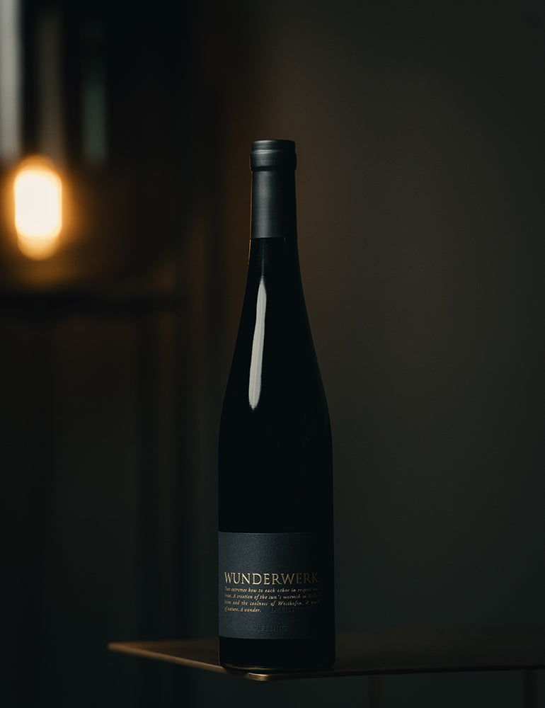 dreissigacker-wunderwerk-riesling-magnum-2018-1-5l image 2