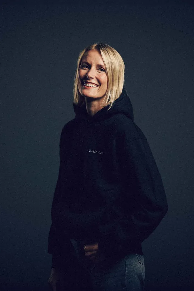 dreissigacker-hoodie-winelover-kapuzenpullover image 1