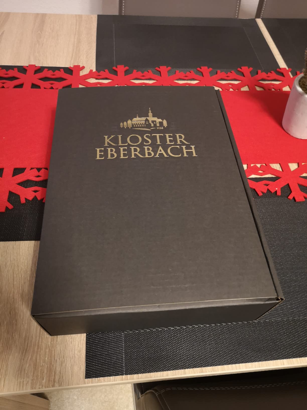 Wein gut, Karton beschädigt